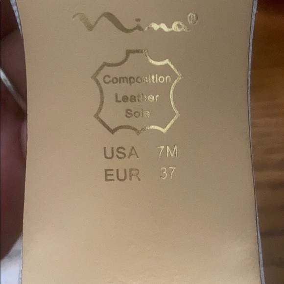 Heels - Picture 5 of 5